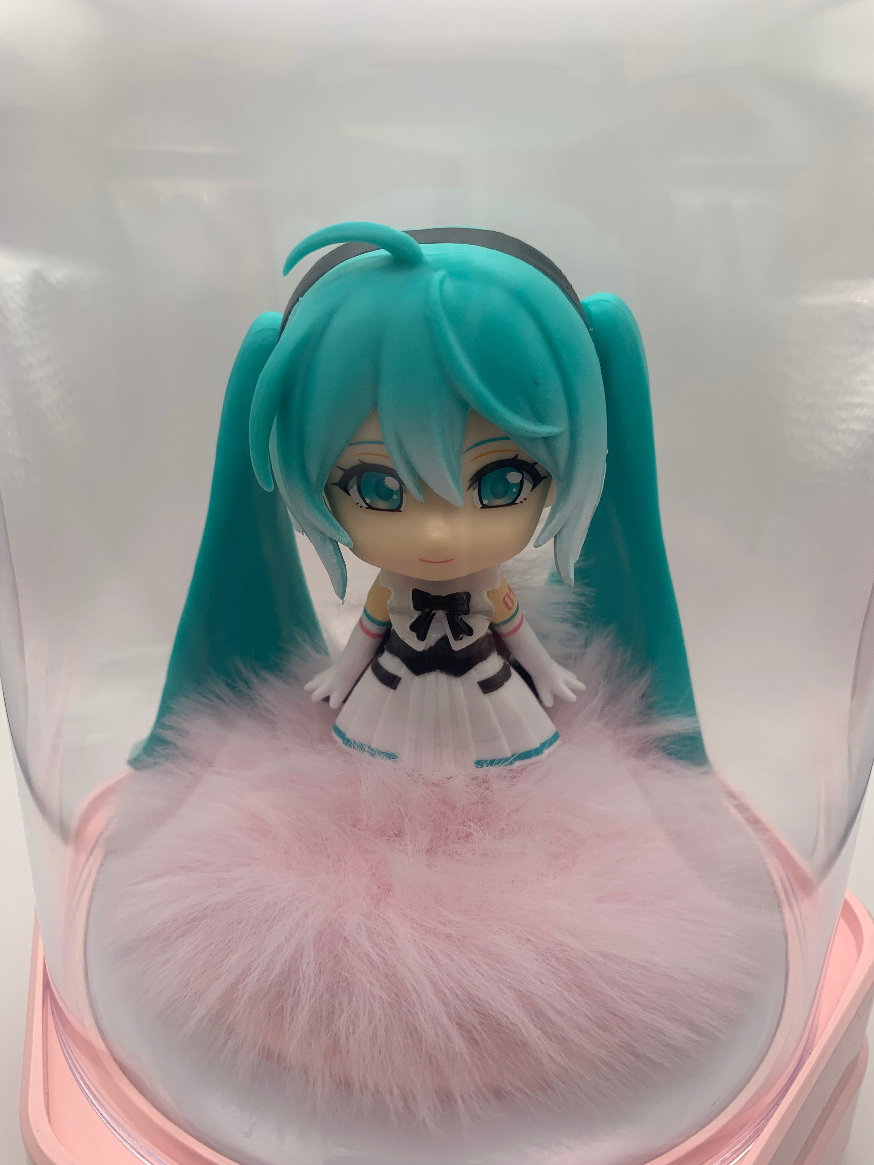 Hatsune Miku Rotating Music Night Light 1