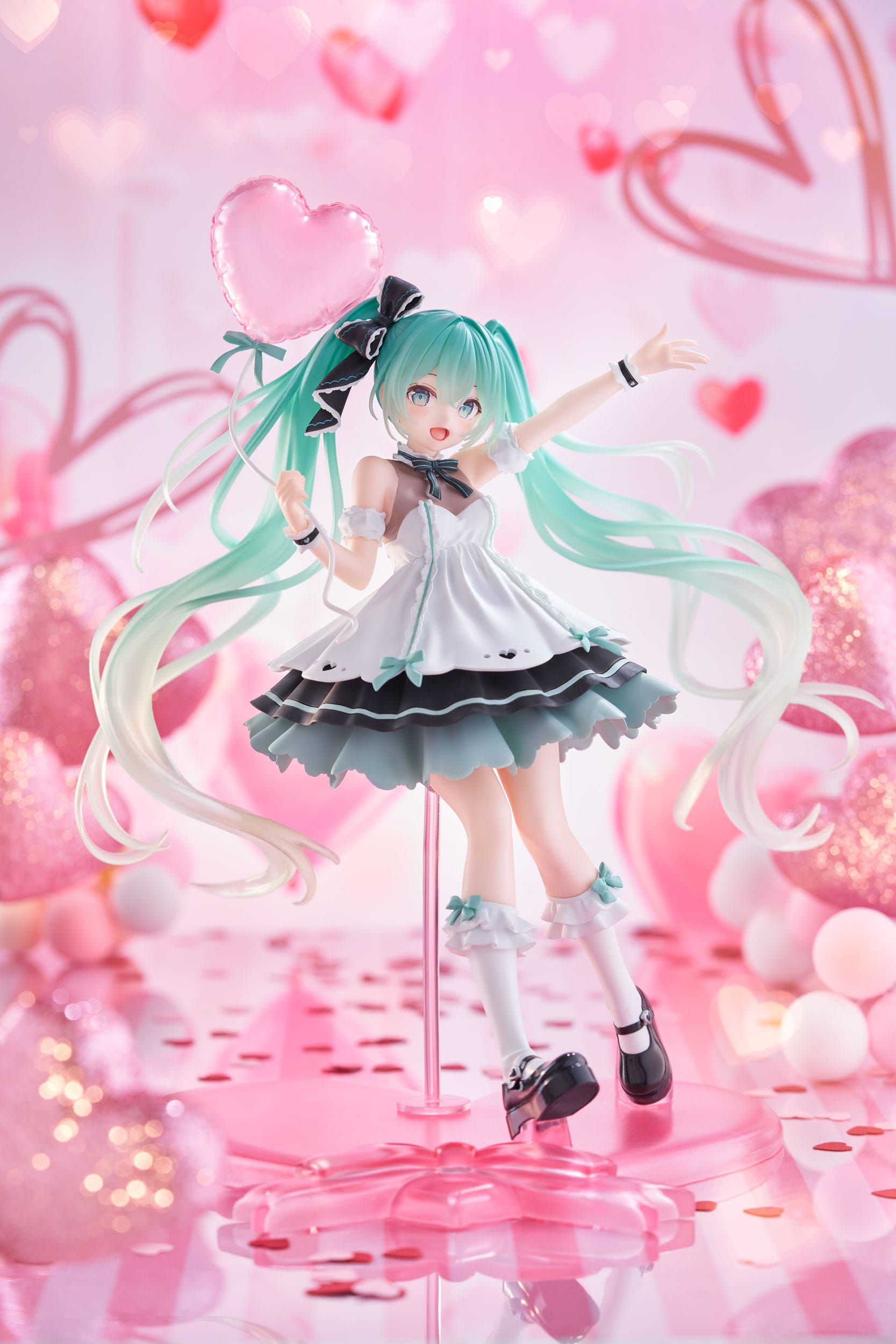 Anime Hatsune Miku Birthday Party 2025 Ver. Figure (21cm)