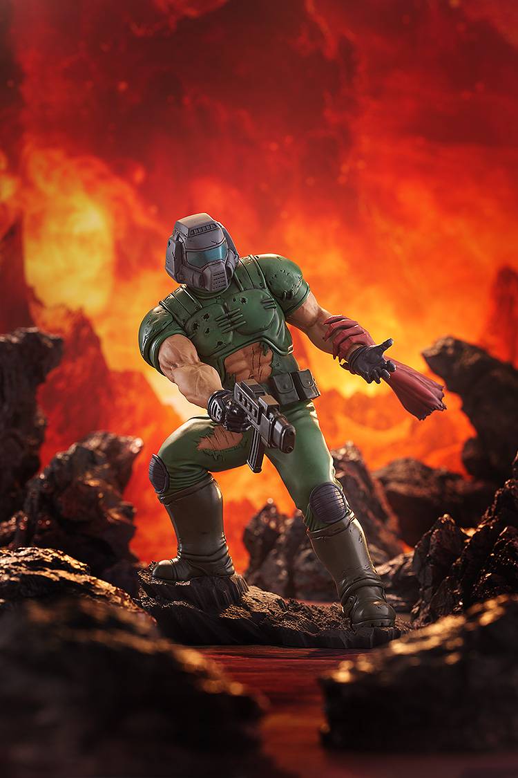 POP UP PARADE SP: Doom - Doom Marine Figure (20cm)