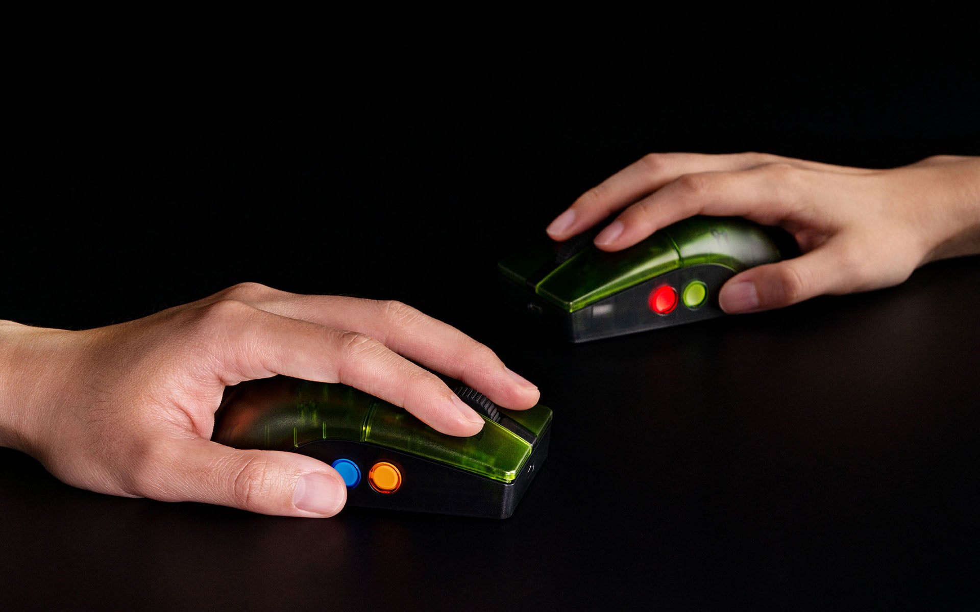 8BitDo Retro R8 Mouse - Xbox Edition