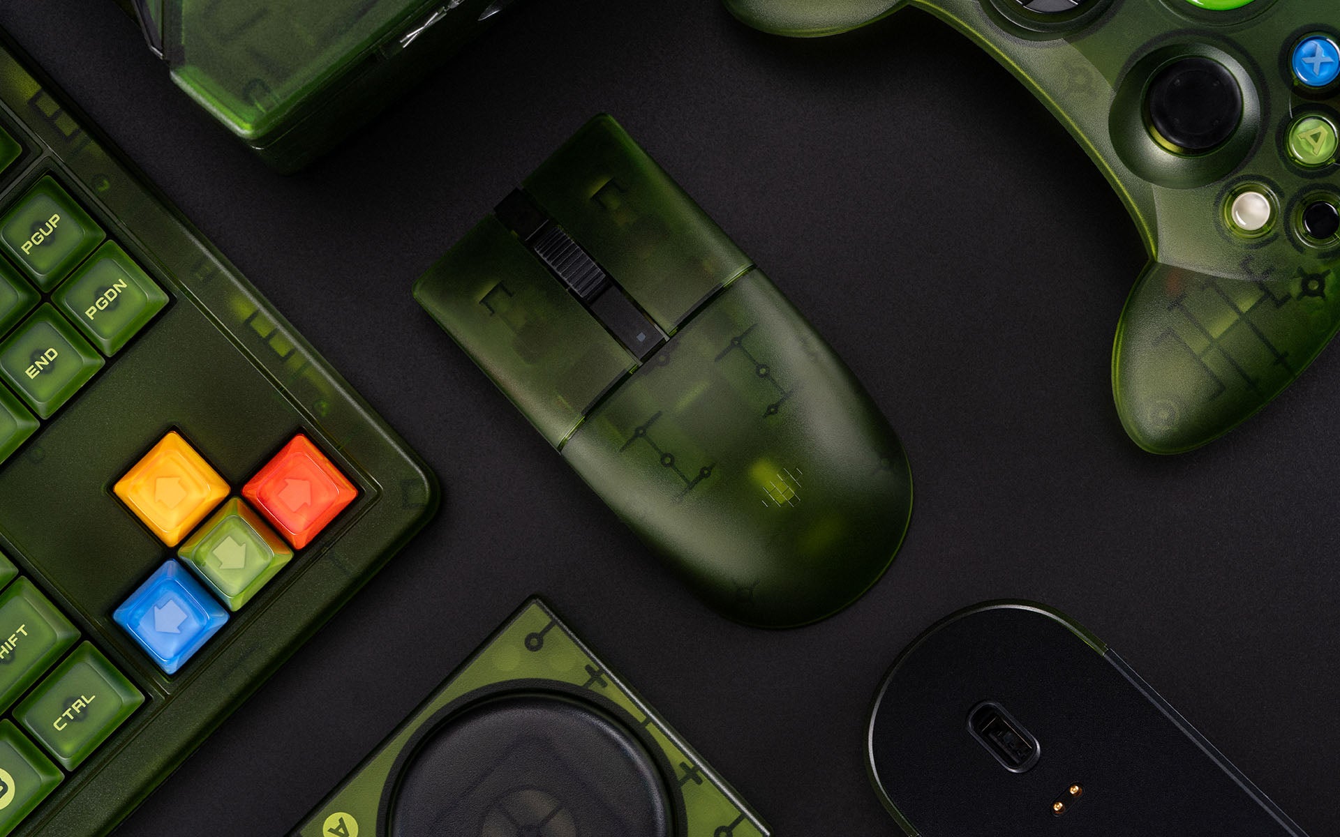 8BitDo Retro R8 Mouse - Xbox Edition