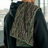 [PS5] Metal Gear Solid Δ Jungle Survival Bundle R2