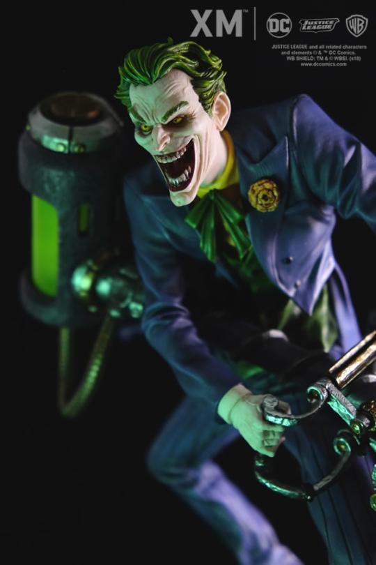 The Joker - Rebirth 1/6 Scale Statue (Like New) - Limited to 600 Pieces
