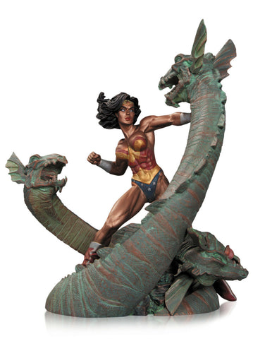 [RTR] DC Comics Wonder Woman Vs Hydra Mini Patina Statue (19cm)