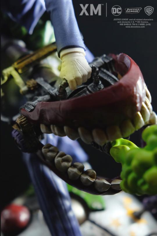 The Joker - Rebirth 1/6 Scale Statue (Like New) - Limited to 600 Pieces