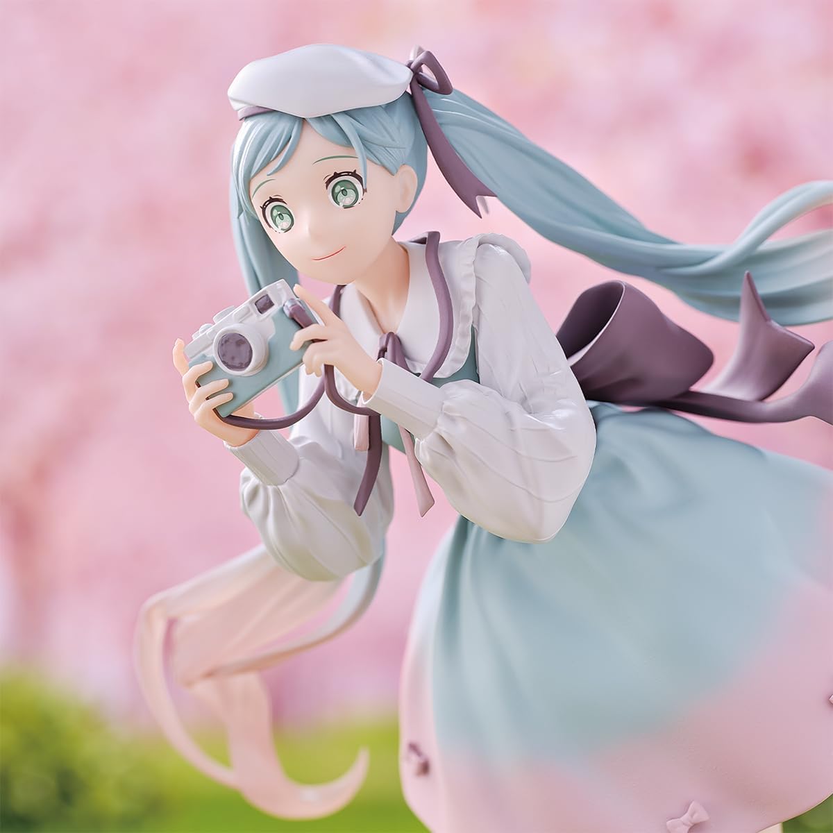 Banpresto Vocaloid Anime Hatsune Miku - Holiday Memories - Camera - Figure (20cm)