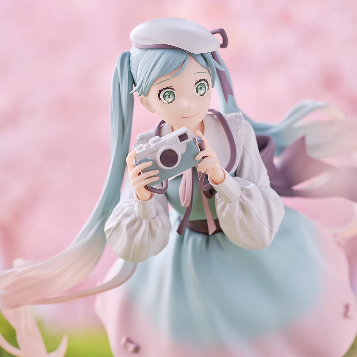 Banpresto Vocaloid Anime Hatsune Miku - Holiday Memories - Camera - Figure (20cm)