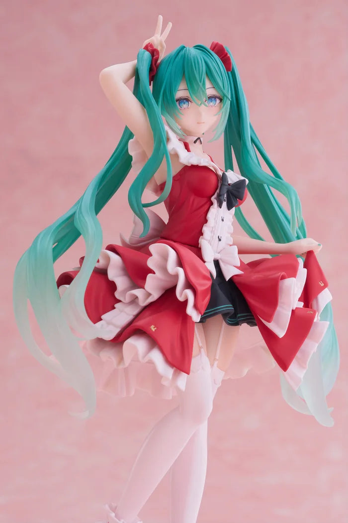 Anime Hatsune Miku Fashion Lolita Ver. Non-Scale Figure (18cm)