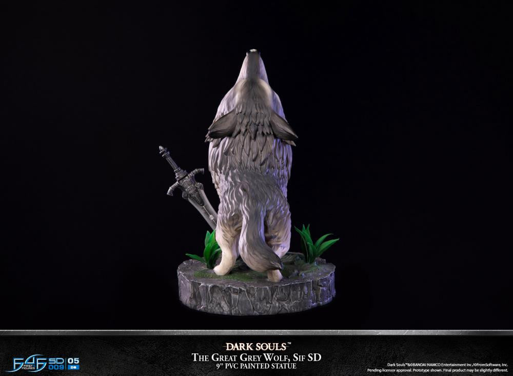 Dark Souls - The Great Grey Wolf Sif SD PVC Statue (22cm)