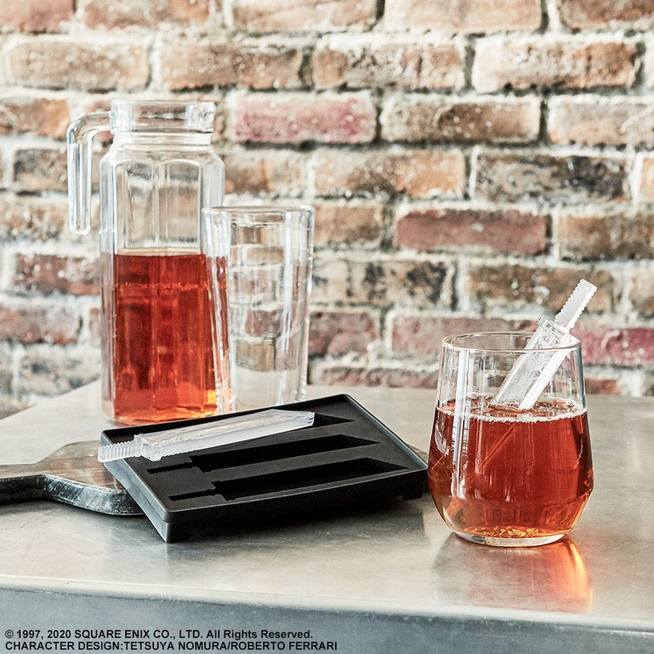 Official Final Fantasy VII Remake: Buster Sword - Silicone Ice Cube Tray