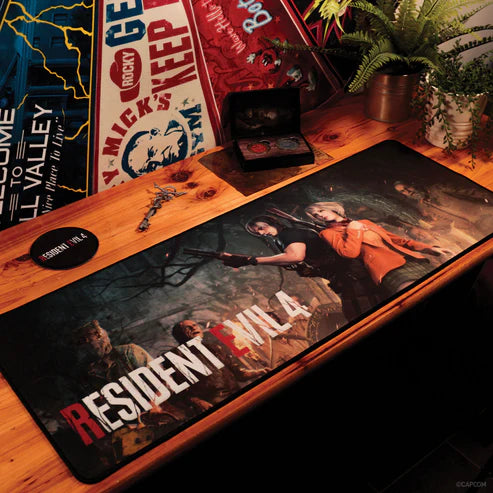 [Horror] Official Resident Evil 4 Desk Pad & Coaster Set XL