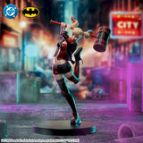 DC Comics Harley Quinn Premium Figure (18cm)