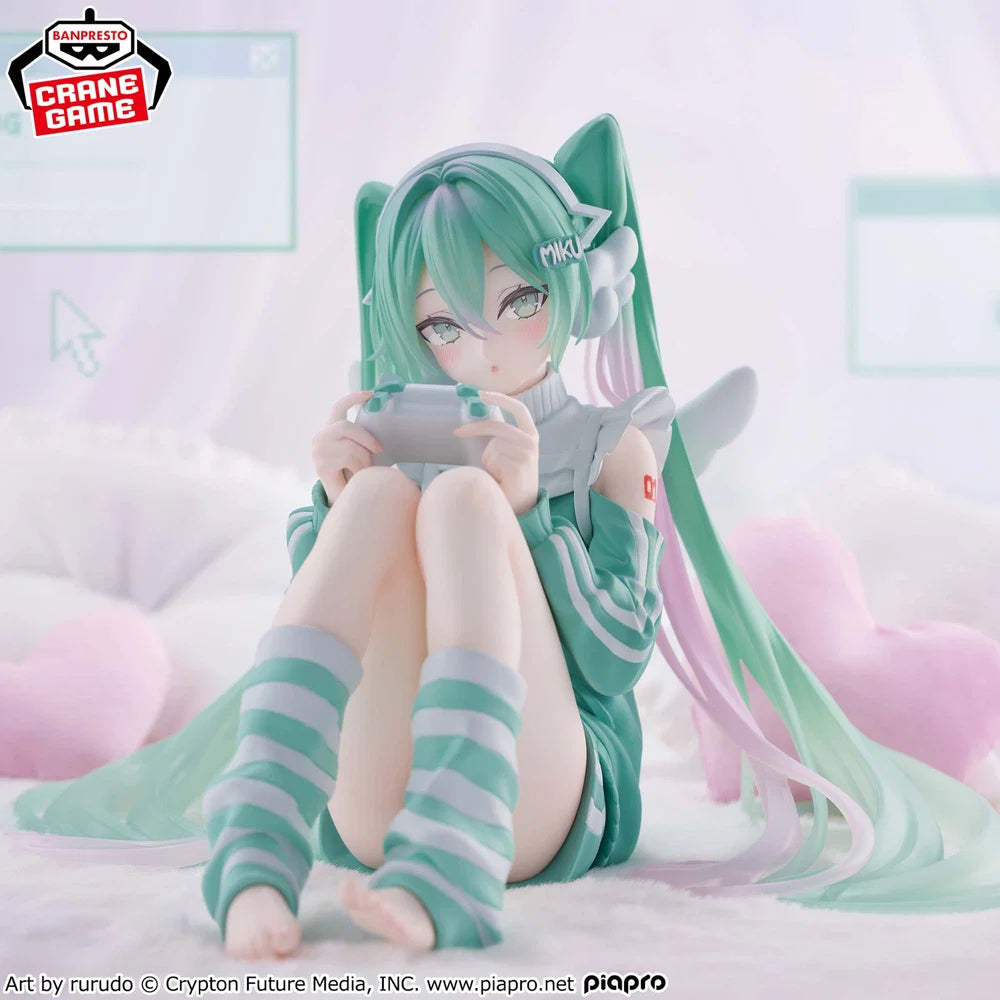 Anime Hatsune Miku Holiday Memories - Hatsune Miku Game Ver. Figure (13cm)