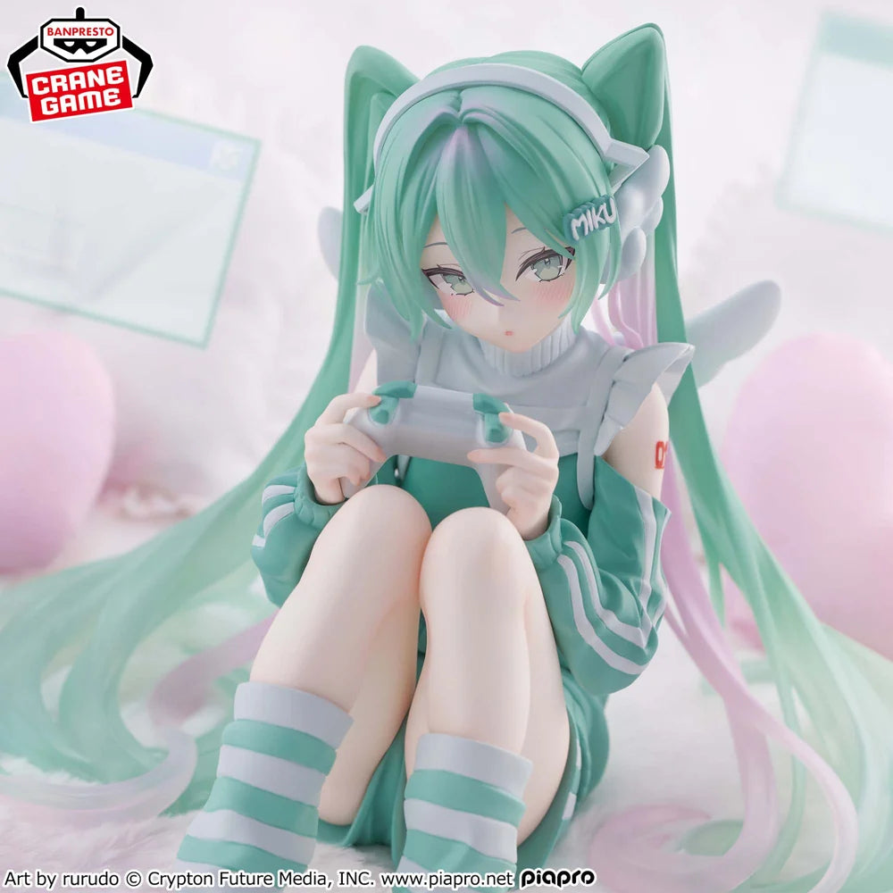 Anime Hatsune Miku Holiday Memories - Hatsune Miku Game Ver. Figure (13cm)