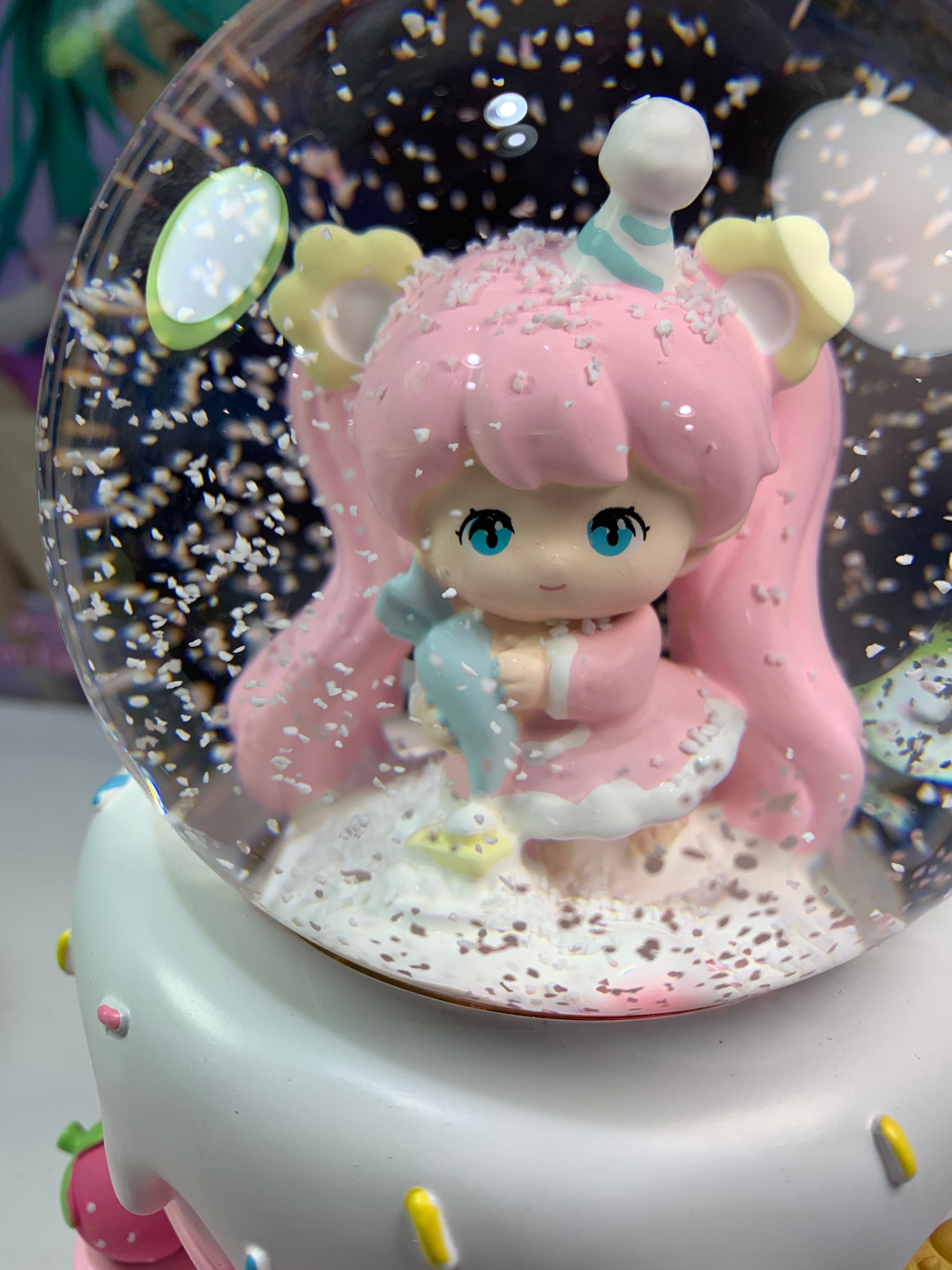 Hatsune Miku: Sakura Miku Musical Snow Globe 3D Crystal Ball, Music Box with Colorful LED Light (17cm)