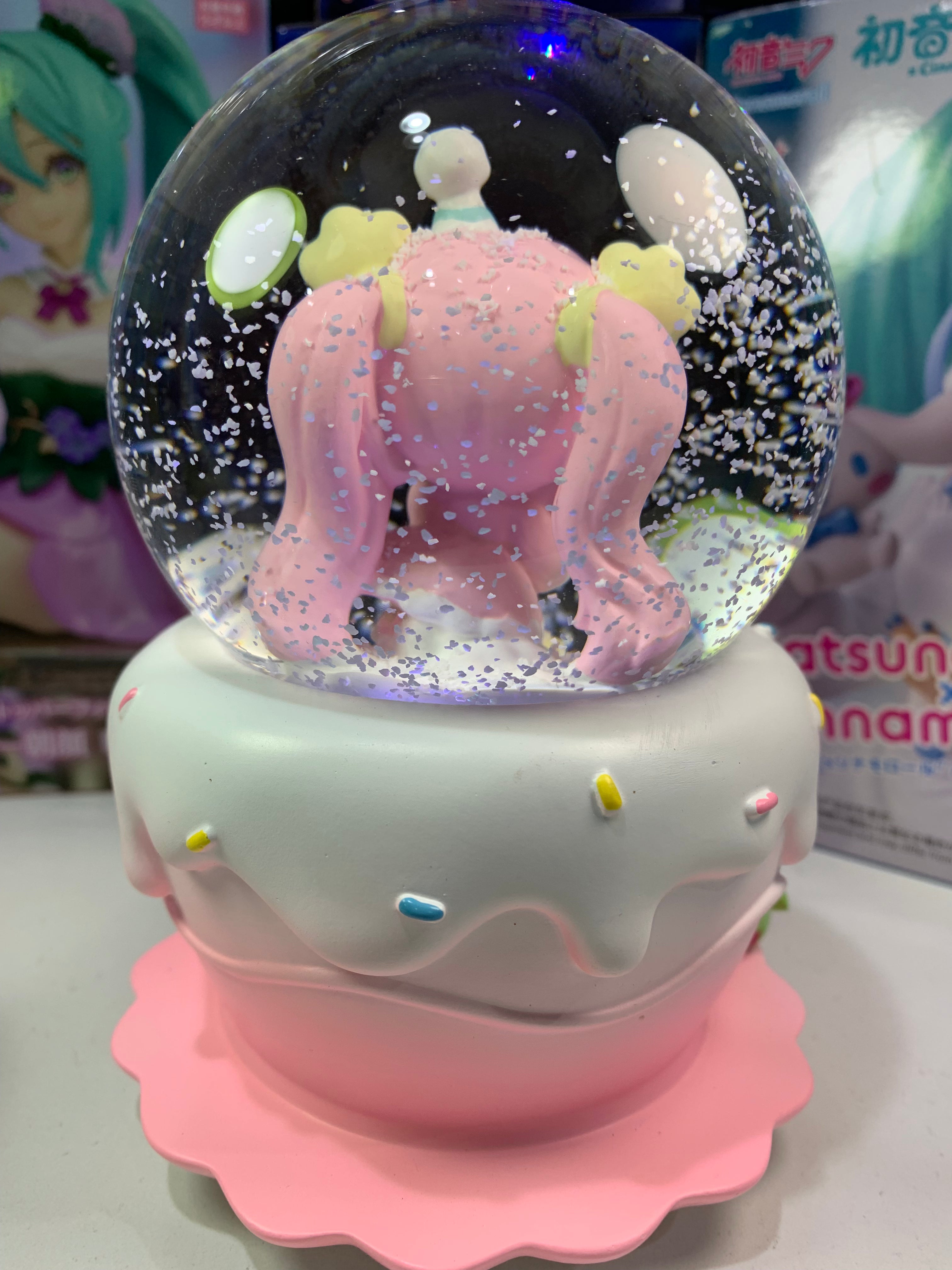Hatsune Miku: Sakura Miku Musical Snow Globe 3D Crystal Ball, Music Box with Colorful LED Light (17cm)