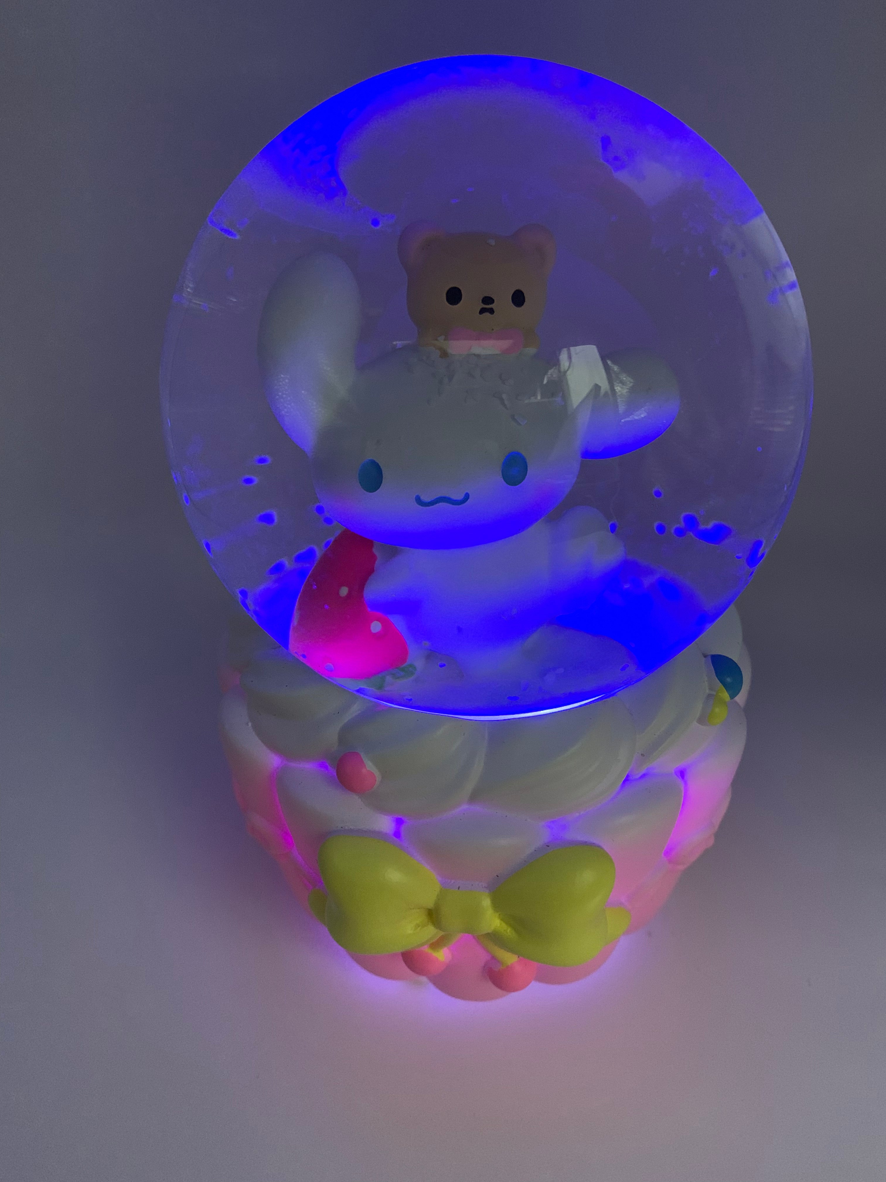 Hello Kitty Musical Snow Globe 3D Crystal Ball, Music Box with Colorful LED Light 1 (13cm)