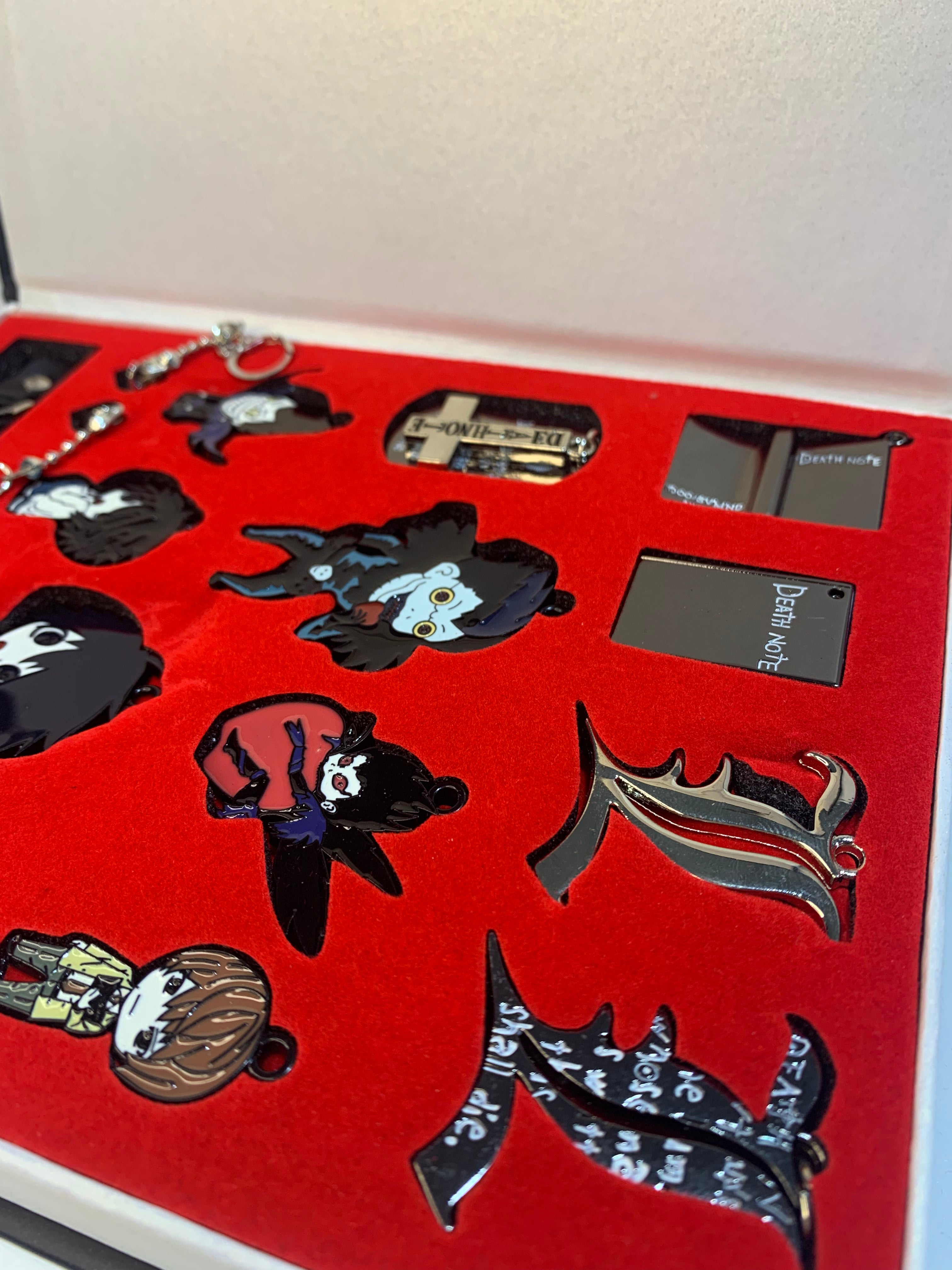 Anime Death Note Metal Necklace & Keychain Collection Box 16pcs