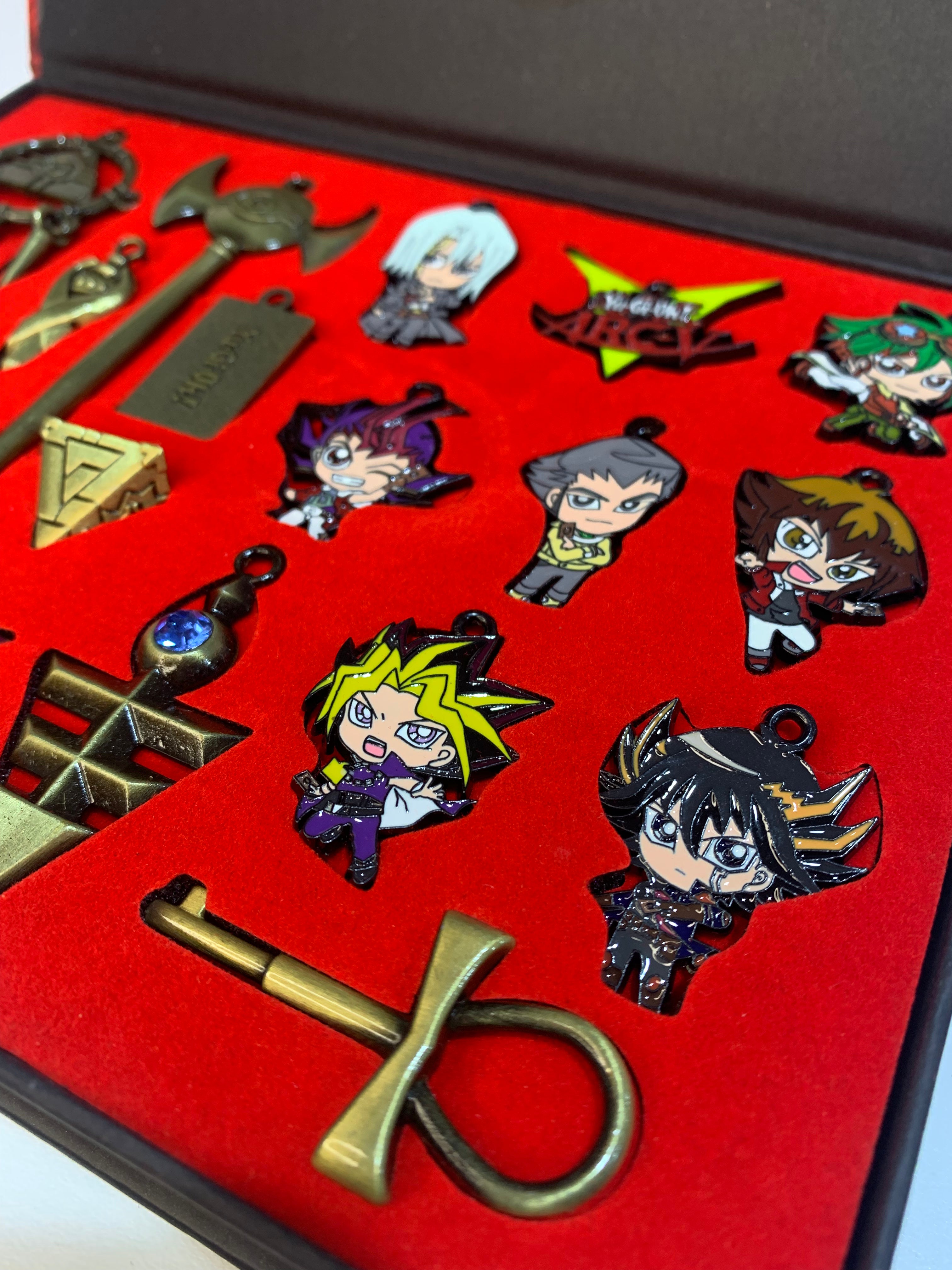 Anime Yu Gi Oh Metal Necklace & Keychain Collection Box 20pcs