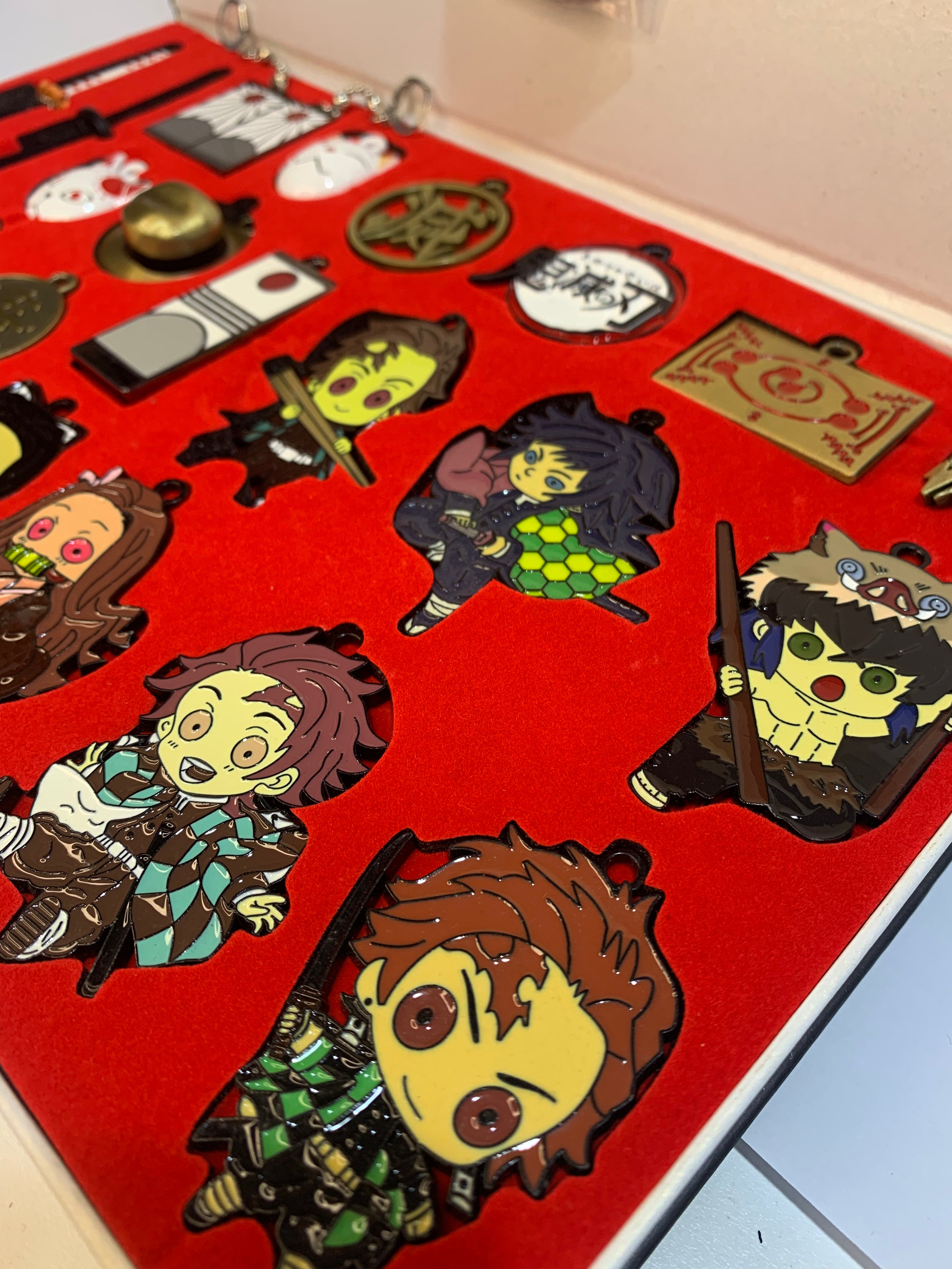 Anime Demon Slayer Metal Necklace & Keychain Collection Box 23pcs