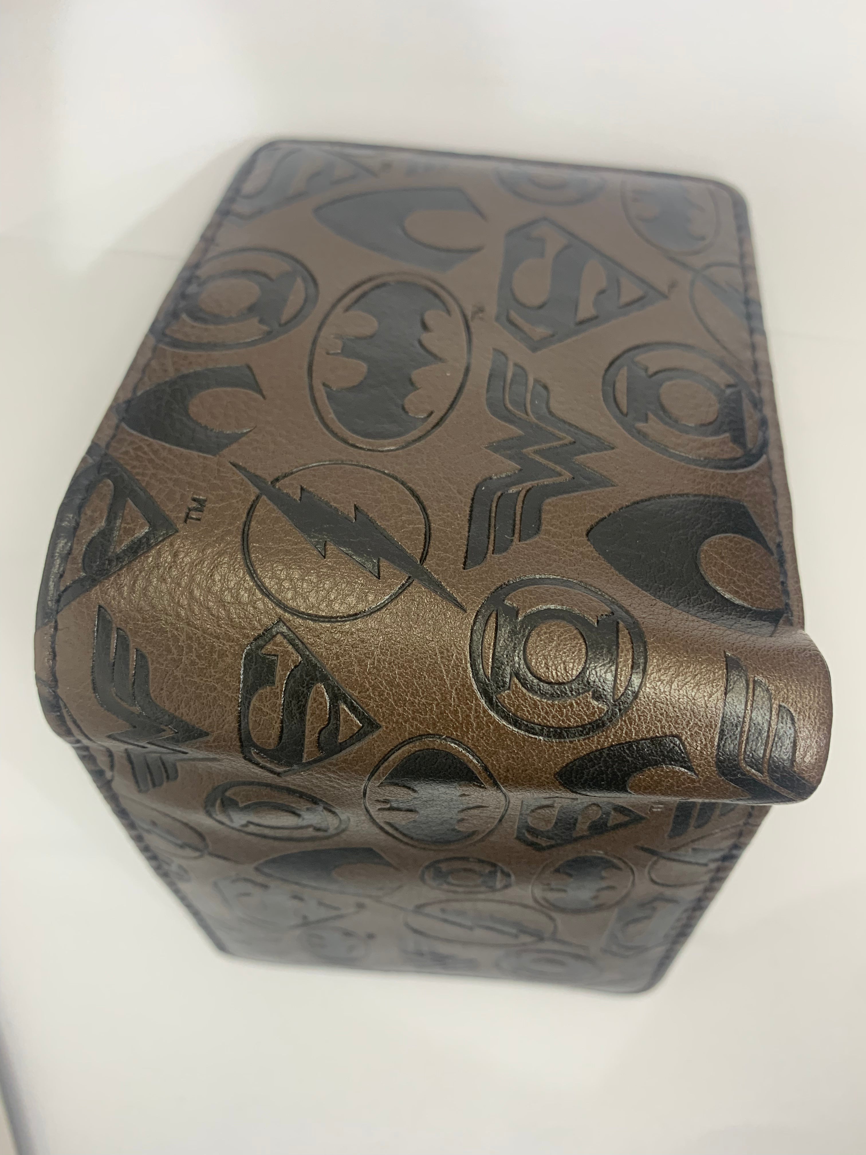 DC Logo Wallet