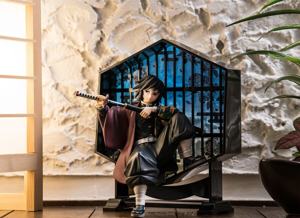Anime Demon Slayer Giyu Figure Layer Scape - (20cm)