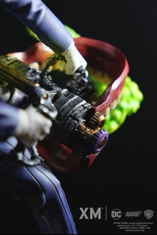 The Joker - Rebirth 1/6 Scale Statue (Like New) - Limited to 600 Pieces
