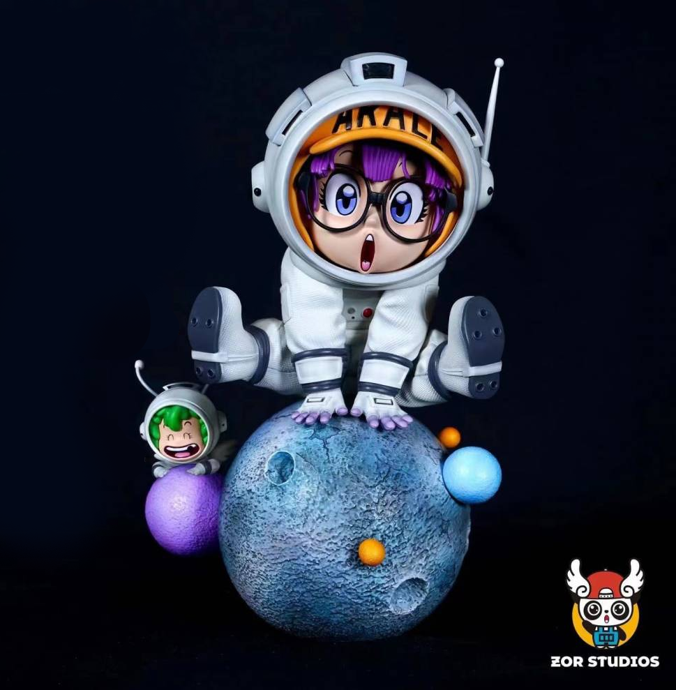 ZOR STUDIO - Astronaut Arale Dr. Slump Figure (25cm)