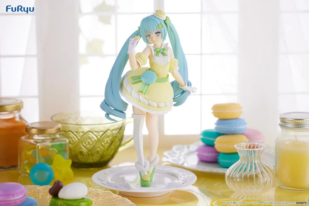 Anime Hatsune Miku Sweet Macaroon Citron Figure -  (22cm)