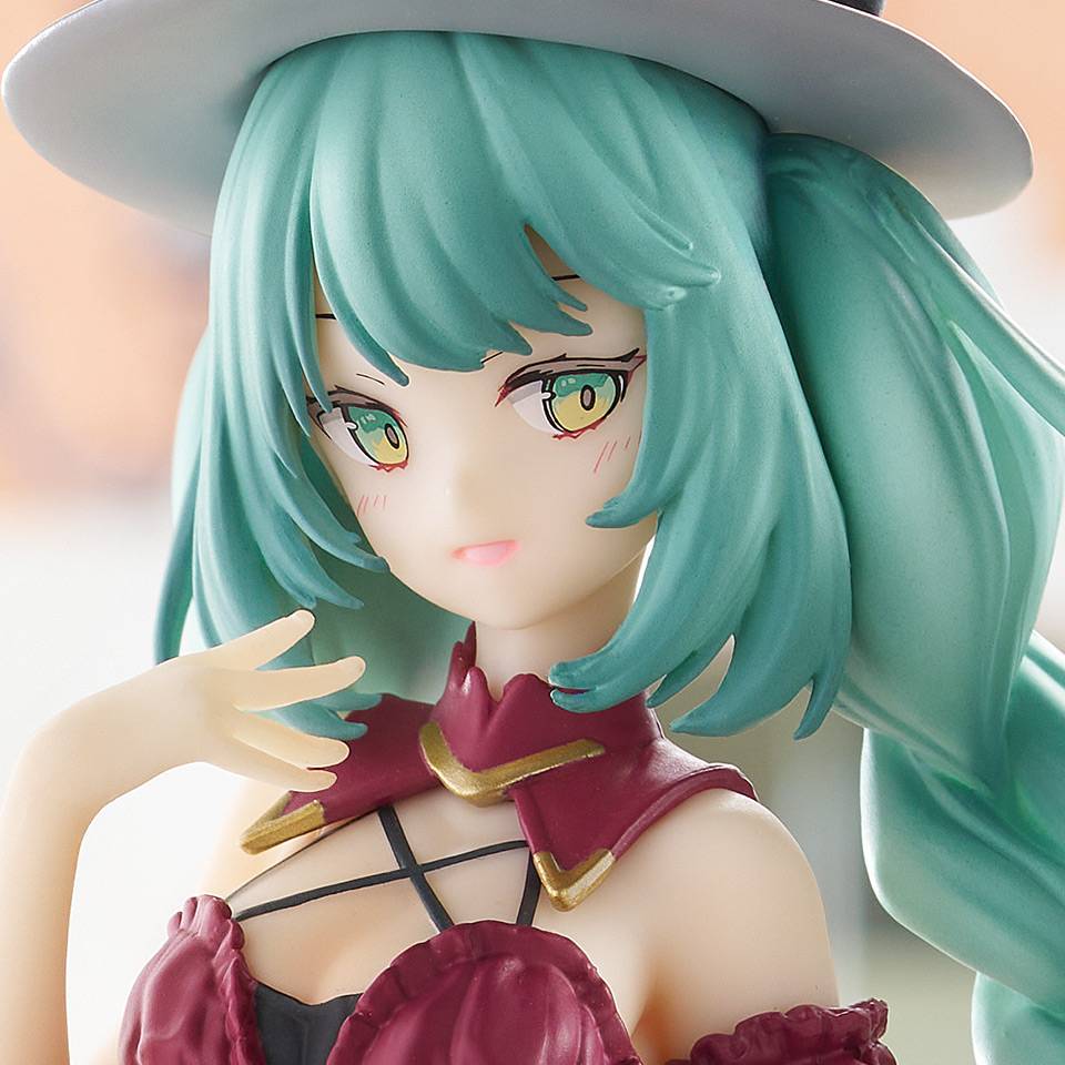 Anime Hatsune Miku Trio-Try-iT Figure Outing Dress Red Color ver (19cm)