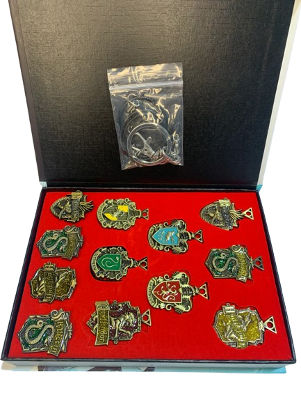Harry Potter Metal Necklace & Keychain Collection Box 12pcs