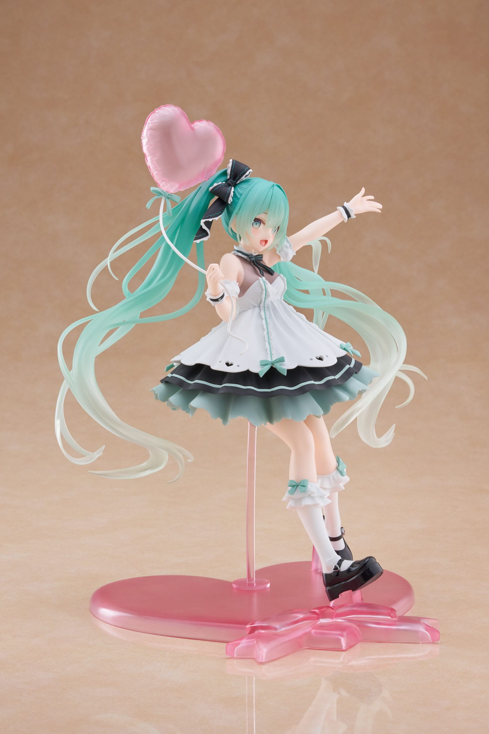 Anime Hatsune Miku Birthday Party 2025 Ver. Figure (21cm)