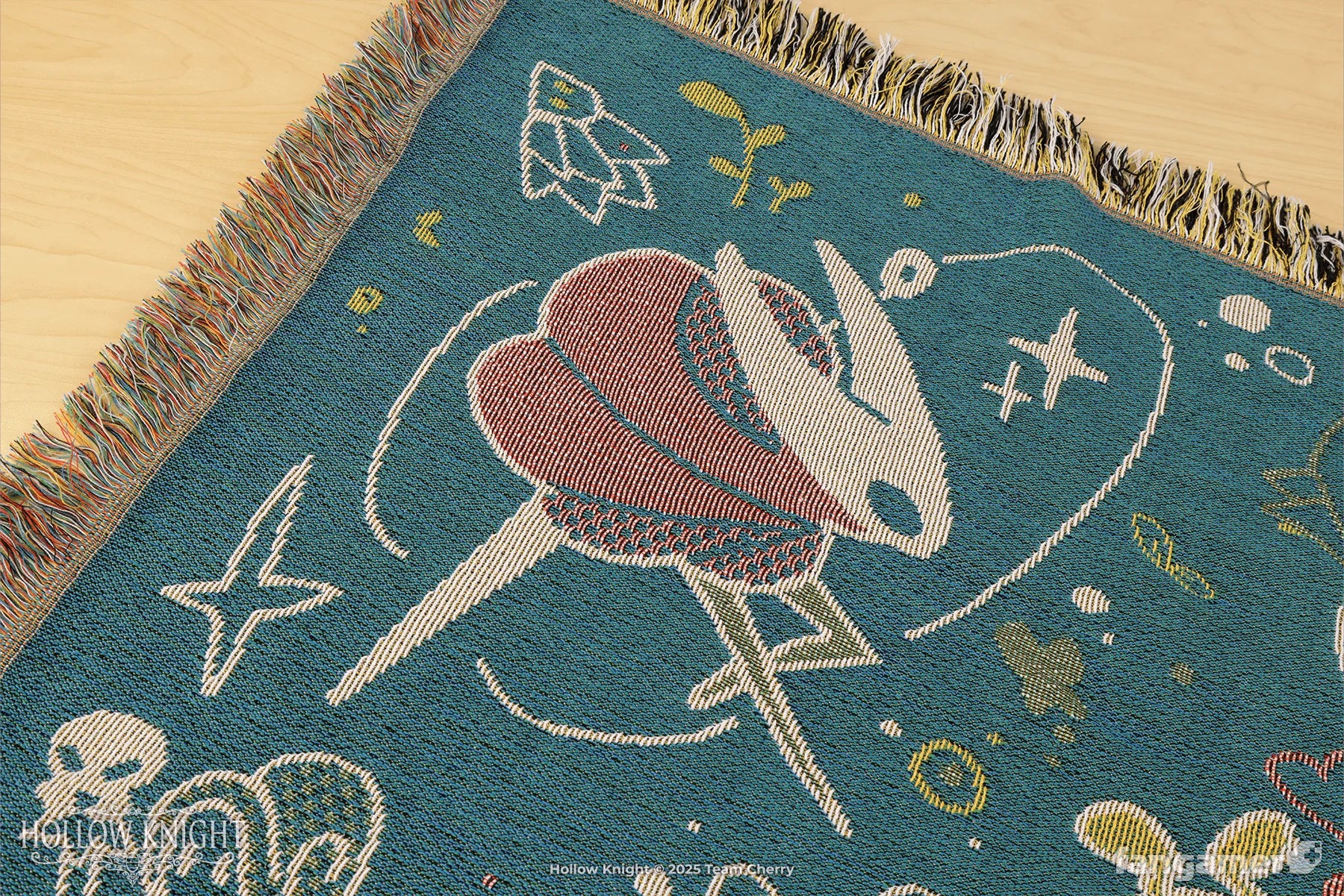 Official Hollow Knight Cozy Critters Throw Blanket (152x127cm)