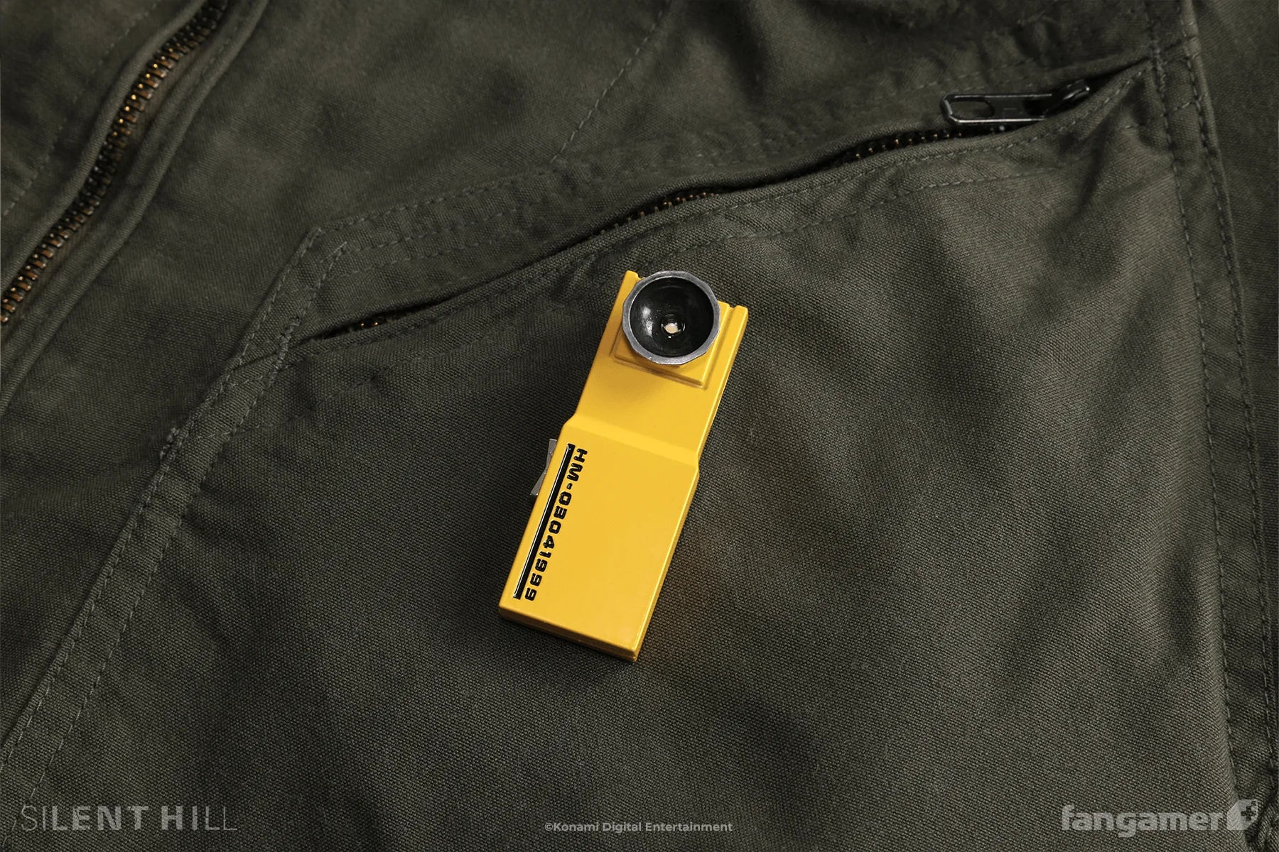Official Silent Hill Harry's Flashlight LED Pin