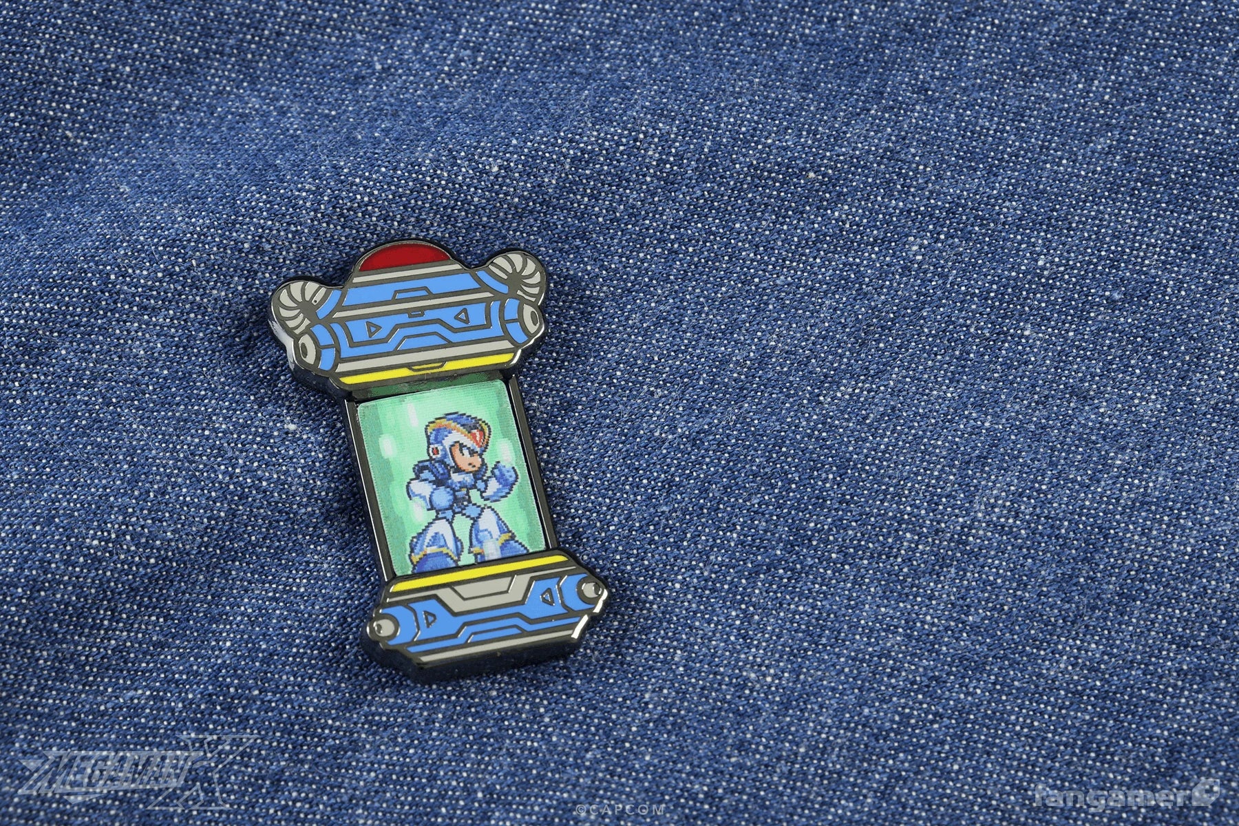 Official Mega Man Light Capsule Lenticular Pin