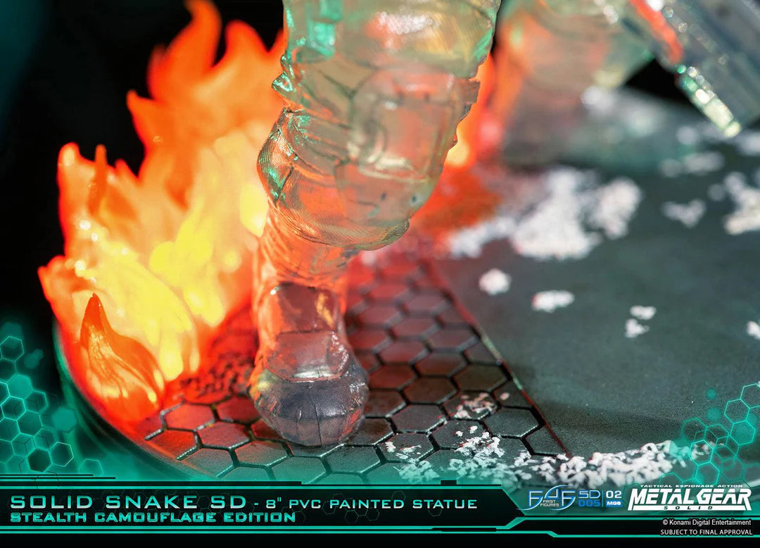 First 4 Figures Metal Gear Solid – Solid Snake SD Stealth Camouflage Exclusive Edition PVC Painted Statue (20cm)