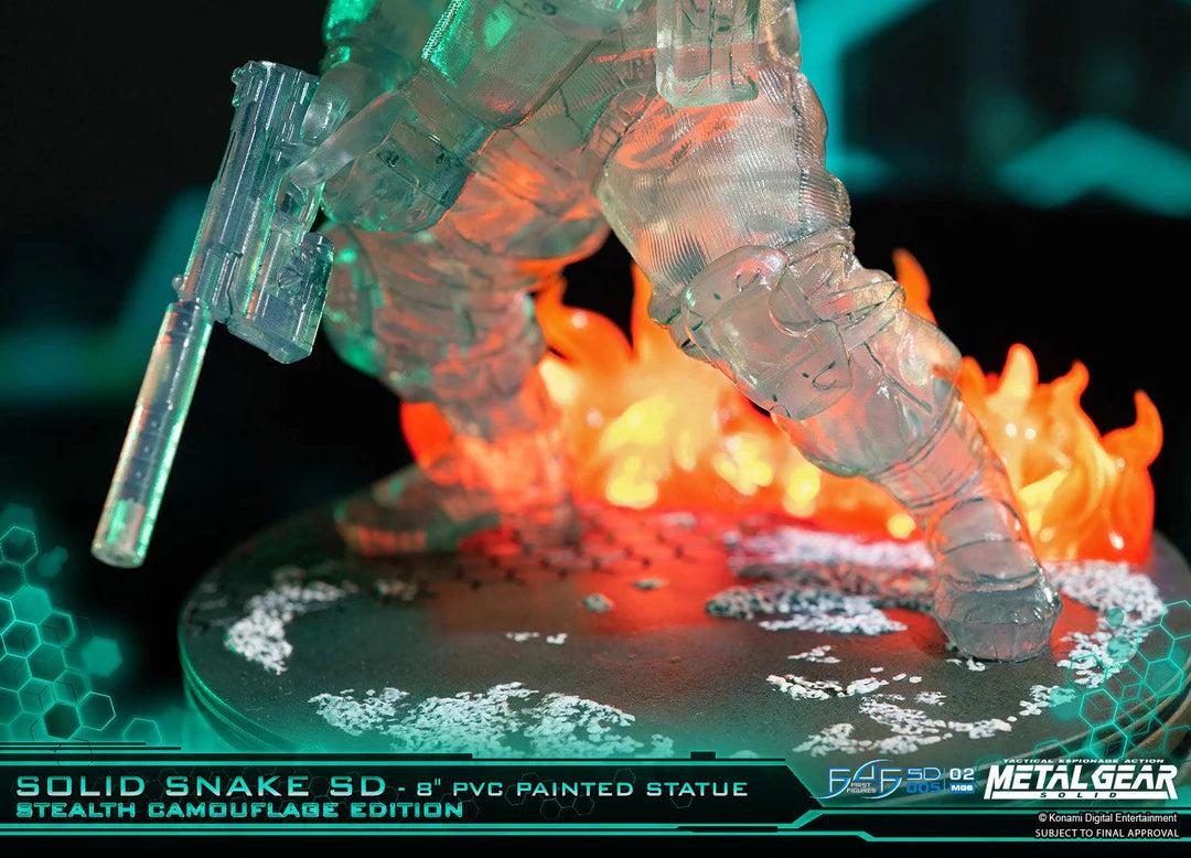First 4 Figures Metal Gear Solid – Solid Snake SD Stealth Camouflage Exclusive Edition PVC Painted Statue (20cm)