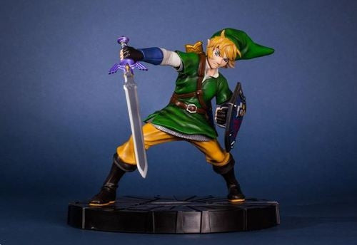 The Legend of Zelda Skyward Sword Link Figure - (25 cm)