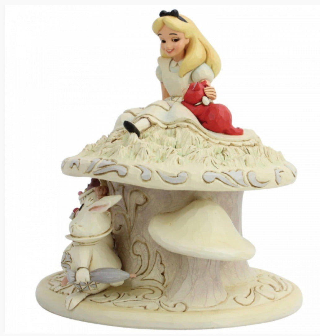 Enesco Disney Alice in Wonderland Figure (18cm)